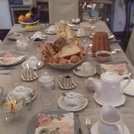 Panzió La Colline Des Roses